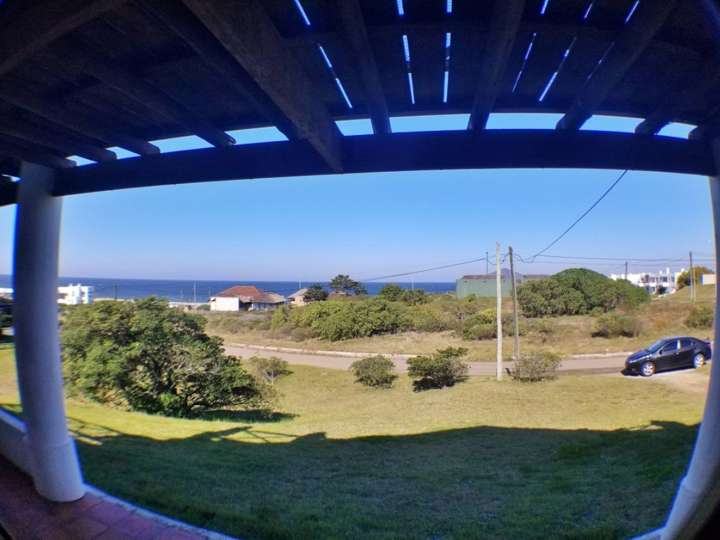 Casa en venta en Avenida Jaureguiberry, Maldonado