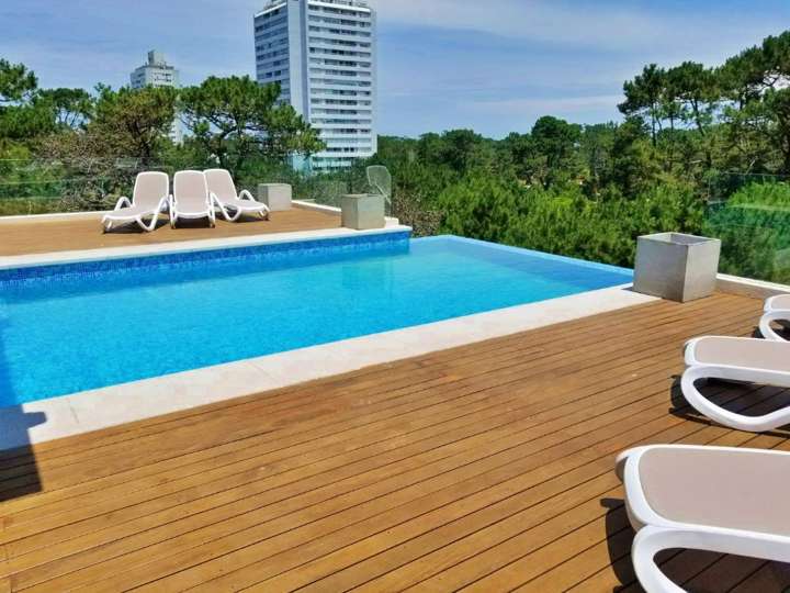 Apartamento en venta en Avenida Franklin Delano Roosevelt, Punta Del Este