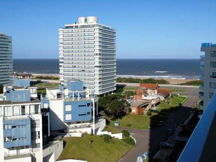 Apartamento en venta en Punta Del Este