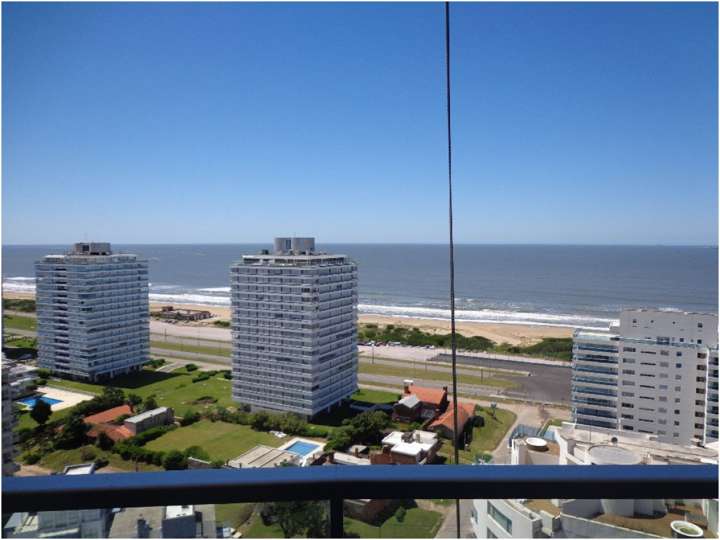 Apartamento en venta en Punta Del Este