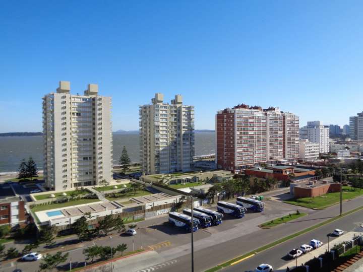 Apartamento en venta en Punta Del Este