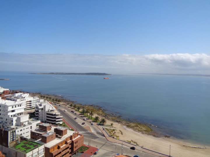 Apartamento en venta en Punta Del Este