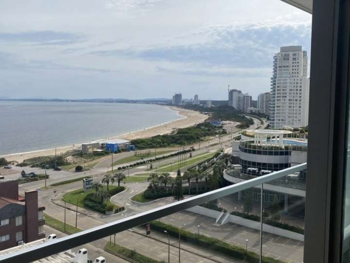 Apartamento en venta en Punta Del Este
