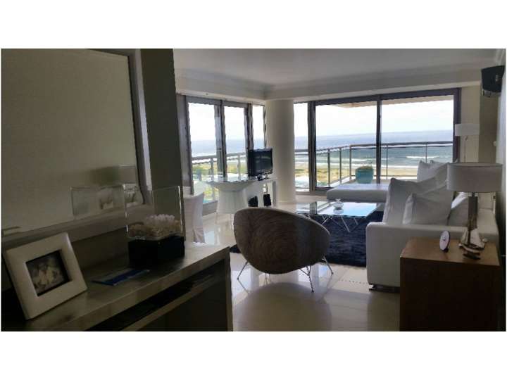 Apartamento en venta en Rambla Lorenzo Batlle Pacheco, Maldonado