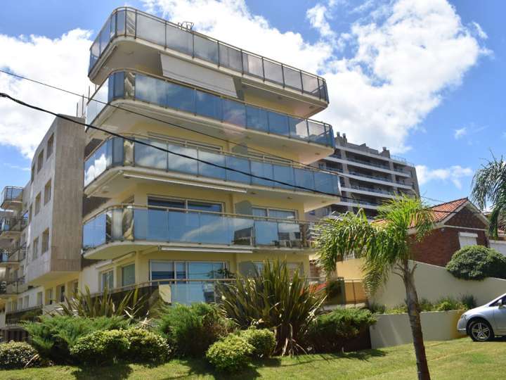 Apartamento en venta en Punta Del Este