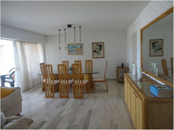 Apartamento en venta en Punta Del Este