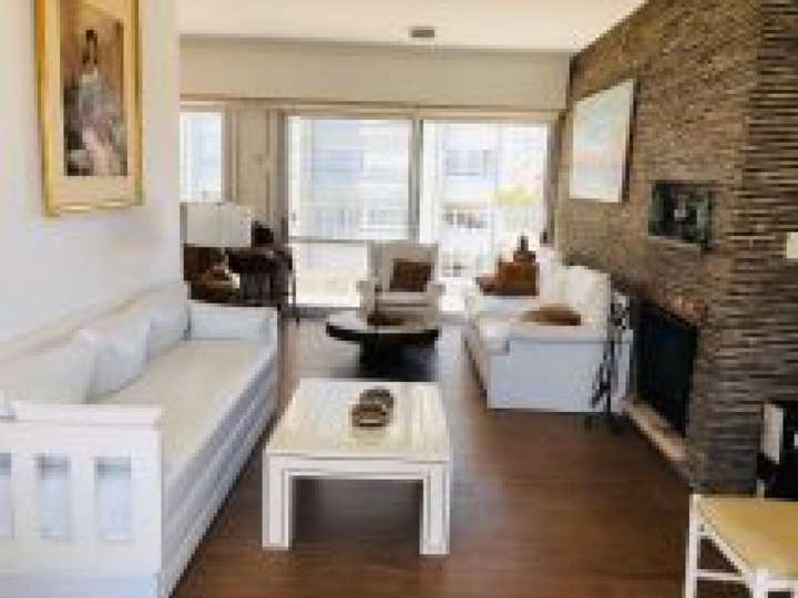 Apartamento en venta en Punta Del Este