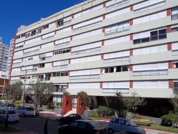 Apartamento en venta en Punta Del Este