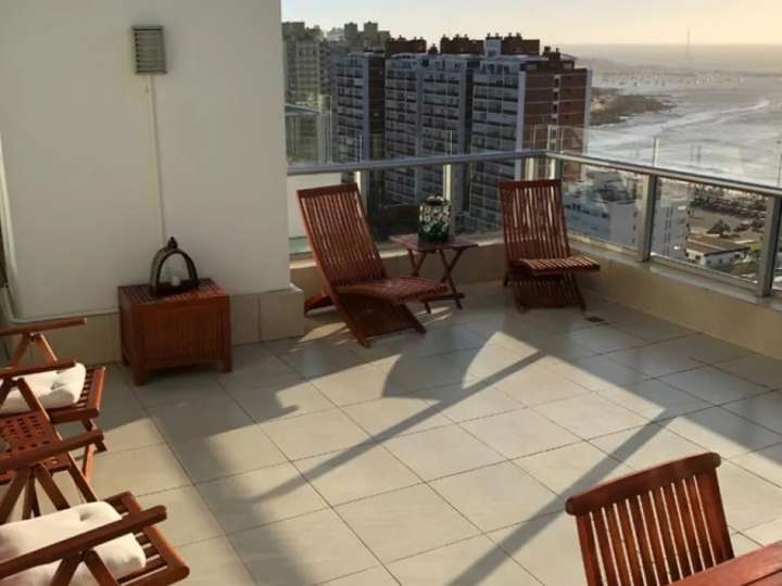 Apartamento en venta en Punta Del Este