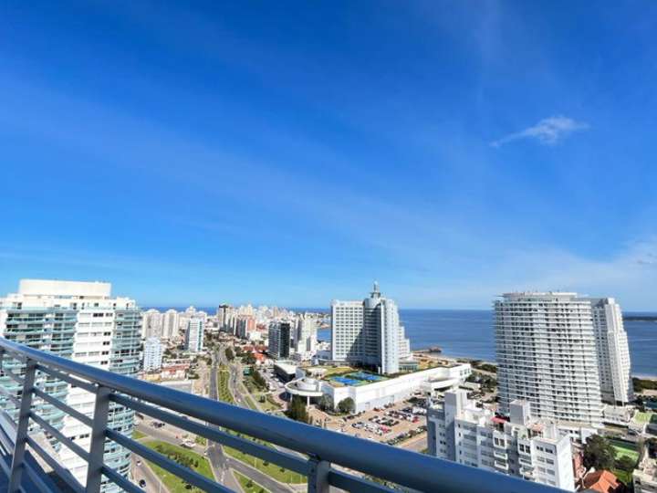 Apartamento en venta en Punta Del Este