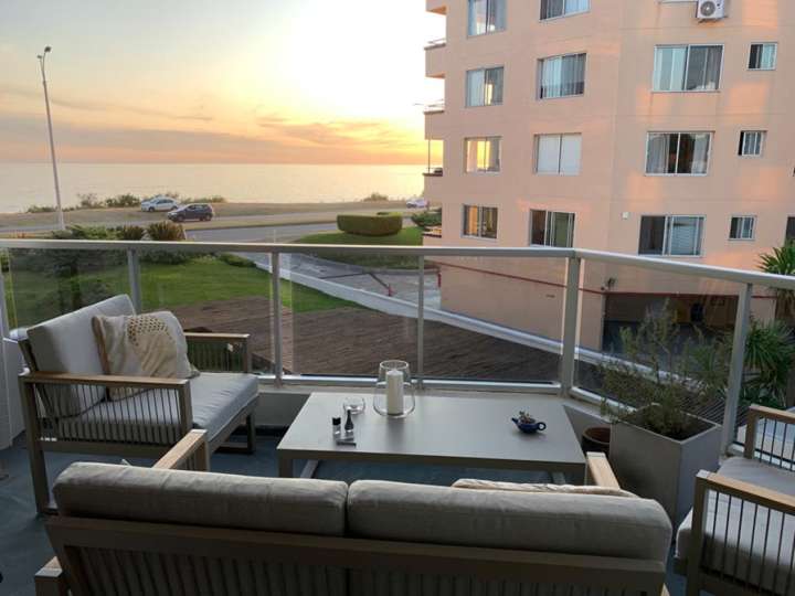 Apartamento en venta en Pinares, Maldonado