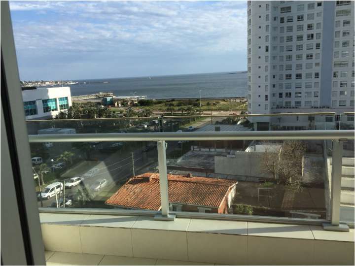Apartamento en venta en Punta Del Este