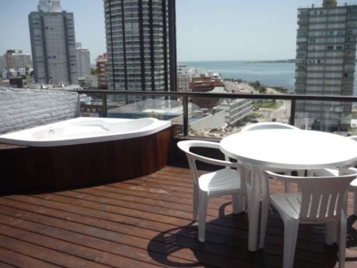 Apartamento en venta en Punta Del Este