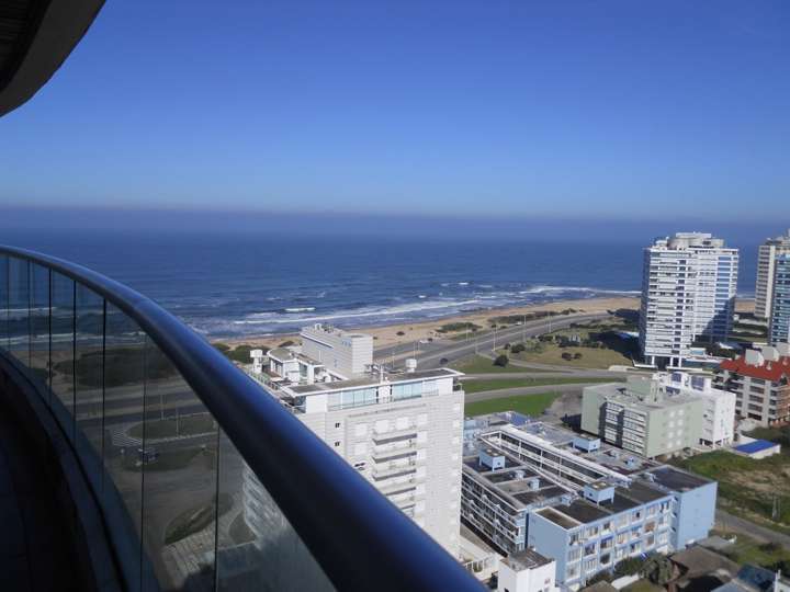Apartamento en venta en Punta Del Este