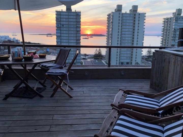 Apartamento en venta en Punta Del Este