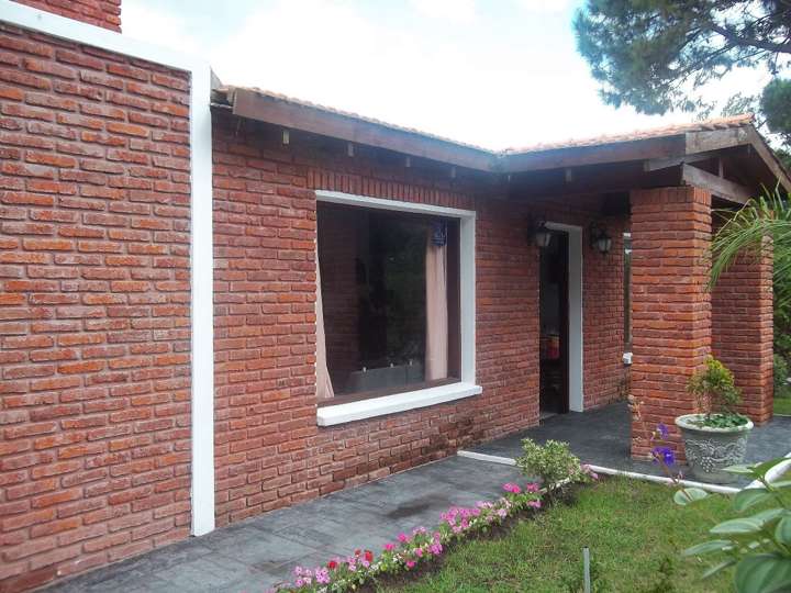 Casa en venta en Pinares, Maldonado