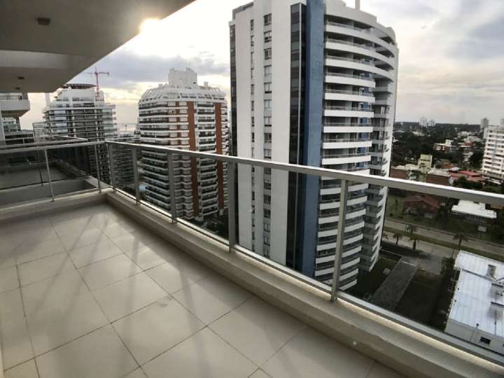 Apartamento en venta en Punta Del Este