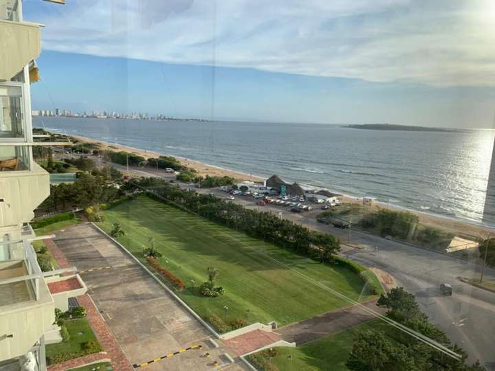 Apartamento en venta en Punta Del Este