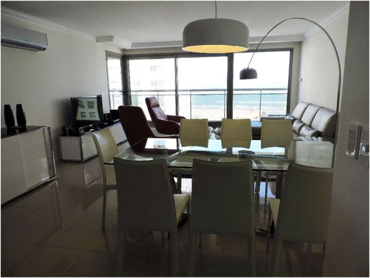 Apartamento en venta en Punta Del Este