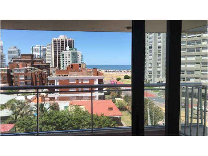 Apartamento en venta en Punta Del Este