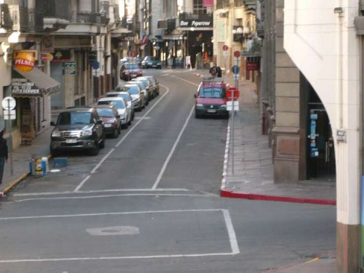 Comercial / Tienda en venta en Ciudad Vieja, Montevideo