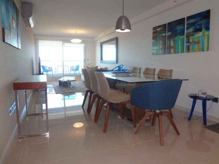 Apartamento en venta en Punta Del Este