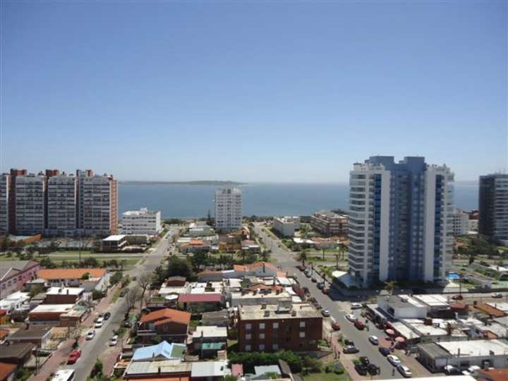 Apartamento en venta en Punta Del Este