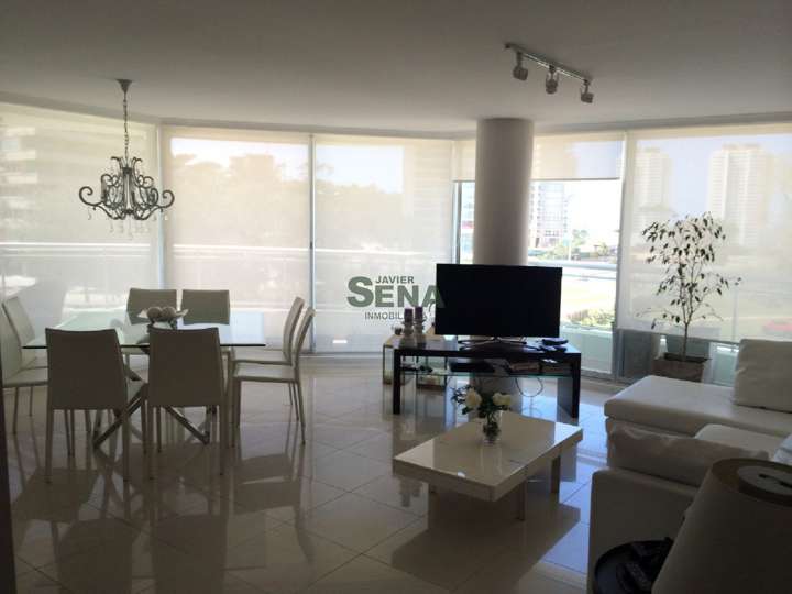 Apartamento en venta en Punta Del Este