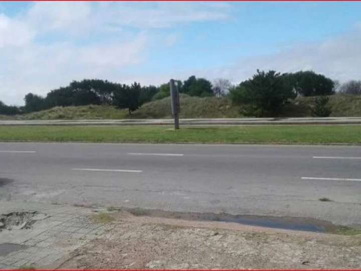 Apartamento en venta en Carrasco, Montevideo