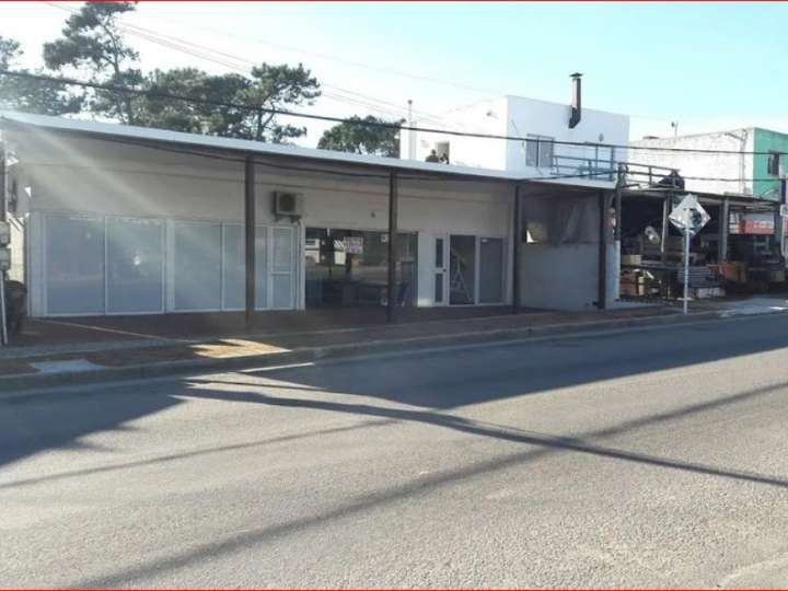 Comercial / Tienda en venta en Maldonado