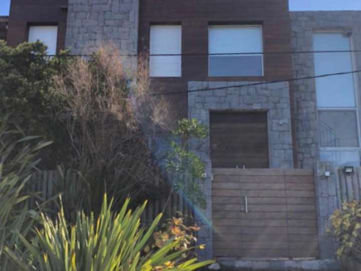 Casa en venta en Delfines, Maldonado