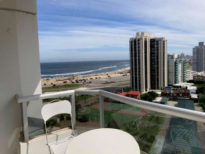 Apartamento en venta en Punta Del Este