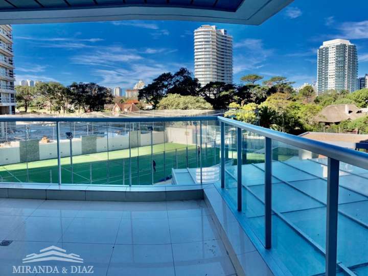 Apartamento en venta en Punta Del Este