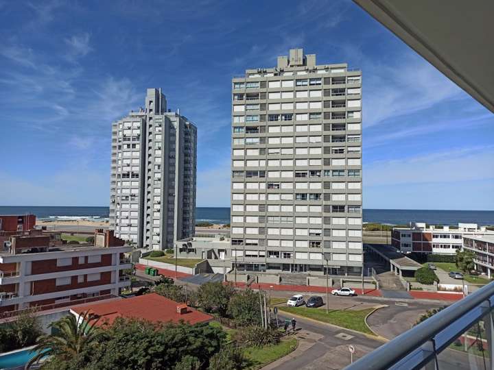 Apartamento en venta en Punta Del Este