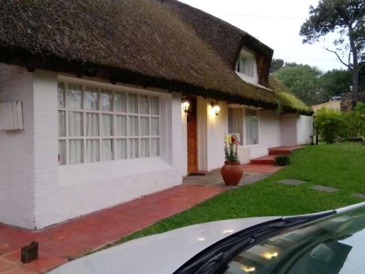 Casa en venta en Pinares, Maldonado