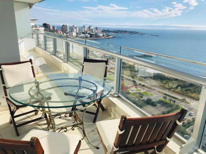 Apartamento en venta en Punta Del Este