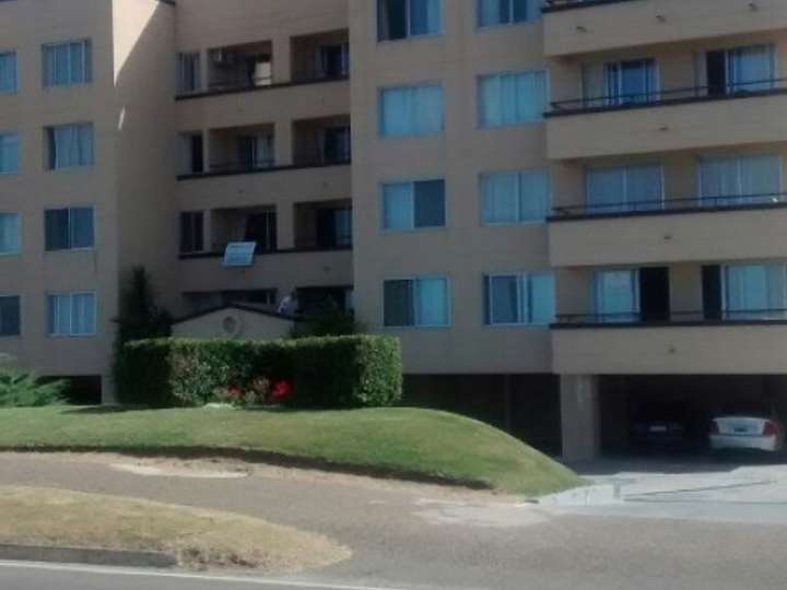 Apartamento en venta en Pinares, Maldonado