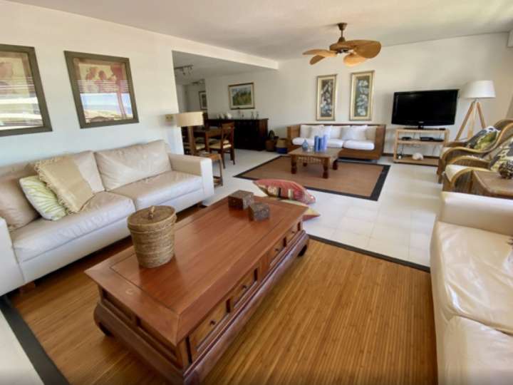 Apartamento en venta en Punta Del Este