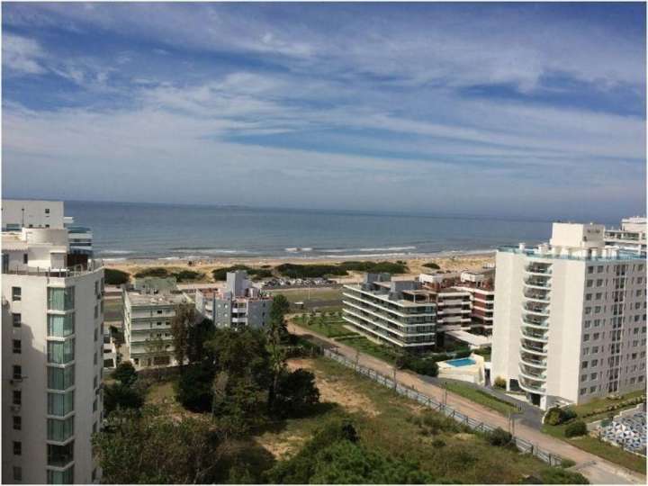 Apartamento en venta en Punta Del Este