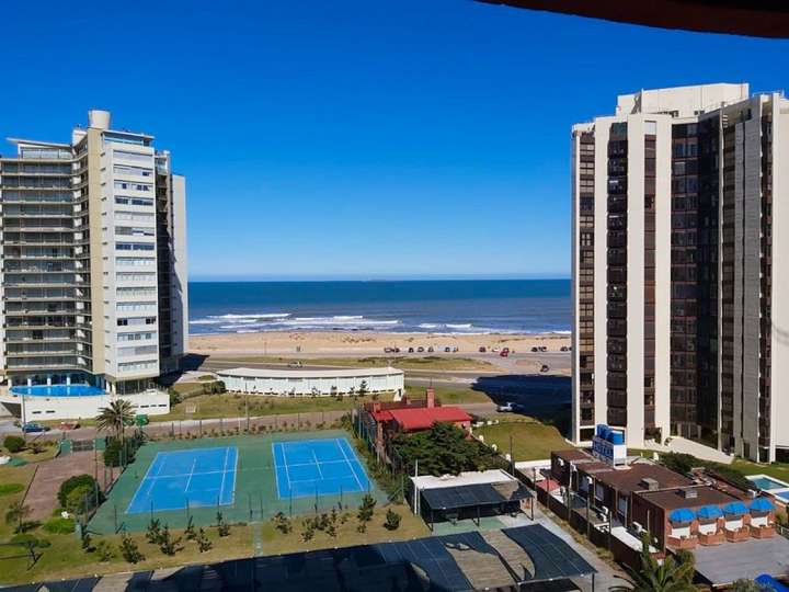 Apartamento en venta en Punta Del Este