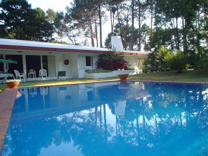 Casa en venta en Ute 51, Punta Ballena