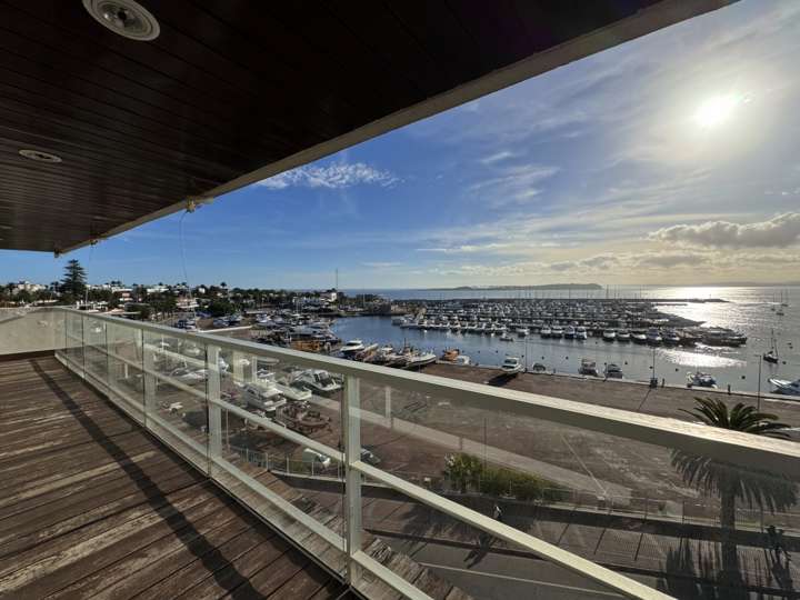 Apartamento en venta en Gorlero, Punta Del Este