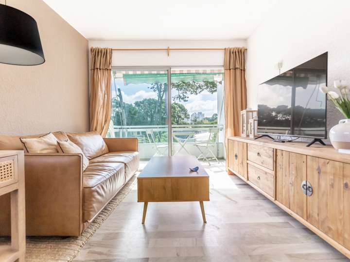 Apartamento en venta en Avenida Franklin Delano Roosevelt, Punta Del Este