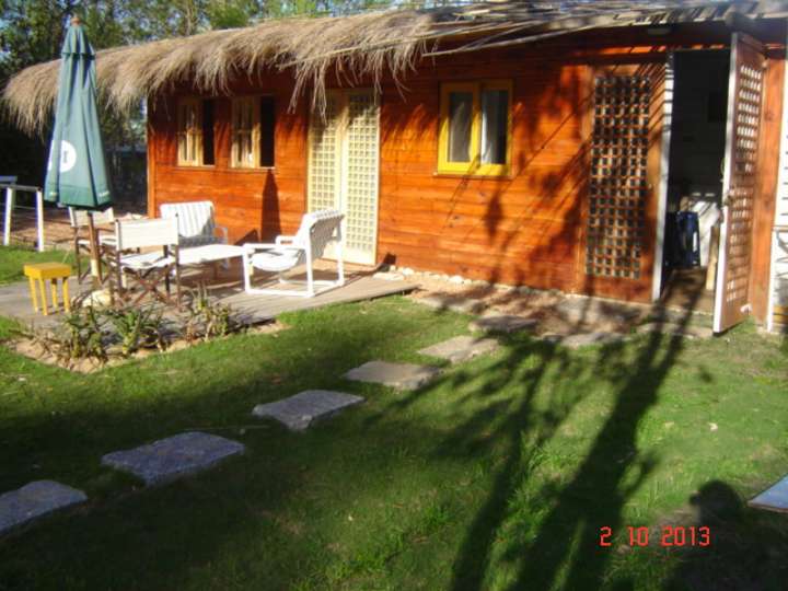 Casa en venta en Avenida Juana de América, El Tesoro