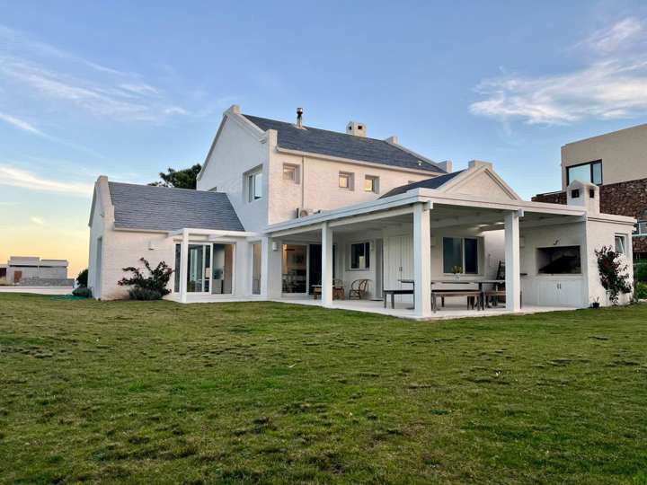 Casa en venta en Ruta 10 Juan Díaz de Solís, Maldonado