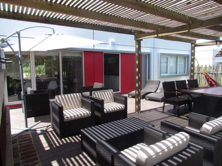 Casa en venta en Calle 8 - El Brocal, Buenos Aires