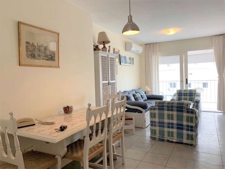 Apartamento en venta en La Galerna (Calle 21), Punta Del Este