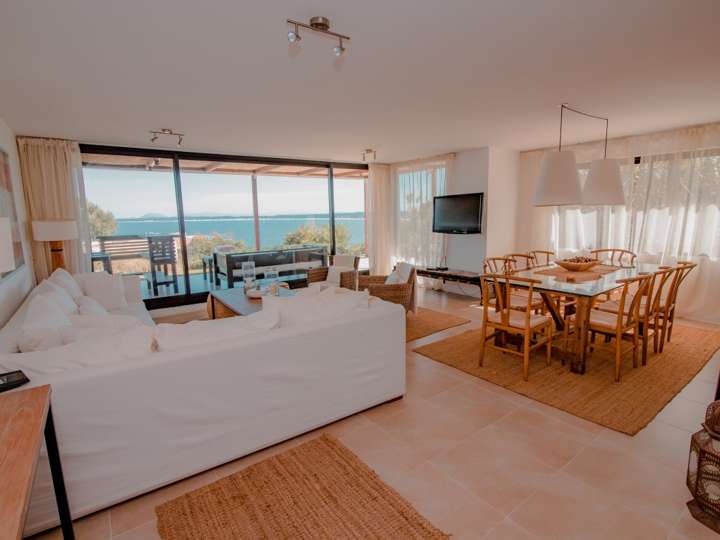 Apartamento en venta en Mar Jónico, Punta Ballena
