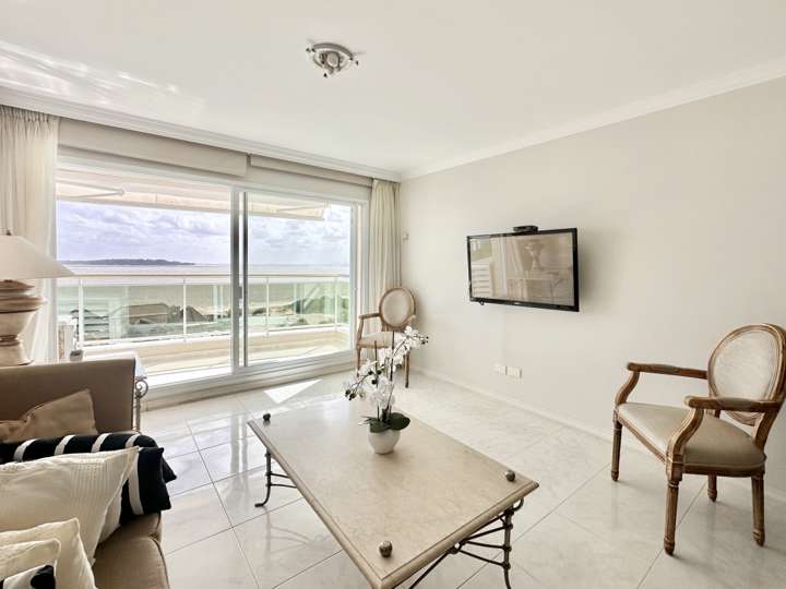 Apartamento en venta en Rambla Doctor Claudio Williman, Punta Del Este