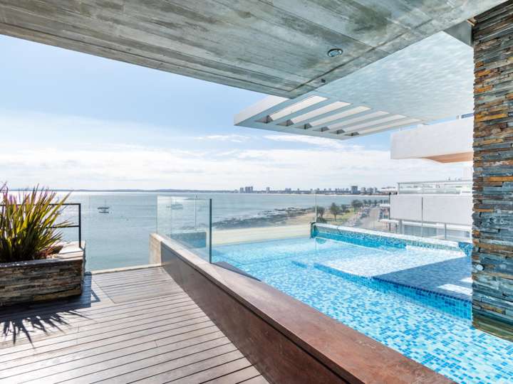 Apartamento en venta en Rambla General Artigas, Punta Del Este